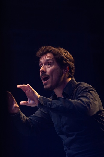 Le chef Clément Buonomo, concert Janus, festival ManiFeste-2023  © Morganie Vie